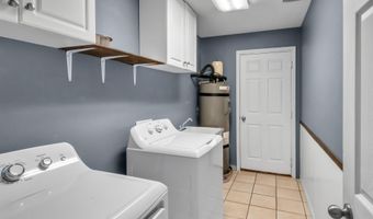 501 Dozer Ct, Benton City, WA 99320