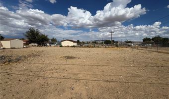 21815 Klickitat Ave, Apple Valley, CA 92307