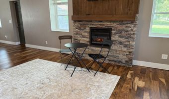 1302 Barnes St, Albion, MI 49224