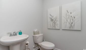 1237 Woodhouse Dr, Ash, NC 28420