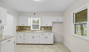 300 N Rogers, Abilene, KS 67410