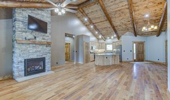 65 Winchester Dr 6, Cody, WY 82414