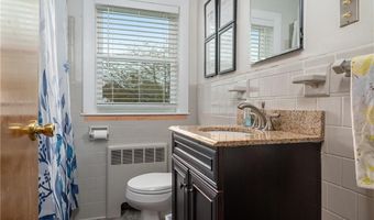 4022 Diamond Hill Rd, Cumberland, RI 02864