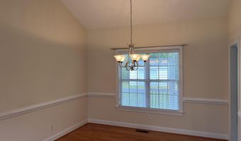 4219 Maple Dr, Ayden, NC 28513