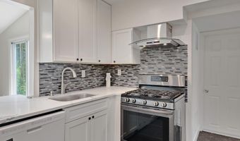 2207 HARWOOD Ln, Bowie, MD 20716
