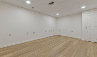 154 Bear Hill Rd 306, Cumberland, RI 02864