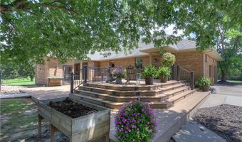 1426 E State Line Rd, Baxter Springs, KS 66713