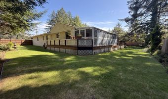 1099 PARKVIEW Dr, Brookings, OR 97415