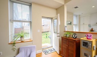 866 E 6th St 1, Boston, MA 02127