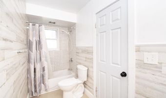 1007 S Jackson St, Auburn, IN 46706