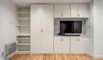 201 2nd Ave 4B, Belmar, NJ 07719