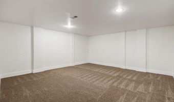 1504 Red Leaf Ln, Columbus, OH 43223