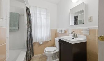 9864 Quandt Ave, Allen Park, MI 48101