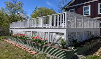 156 Congress St, Belfast, ME 04915