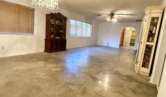 1474 Mandella Rd, Bonneau, SC 29431