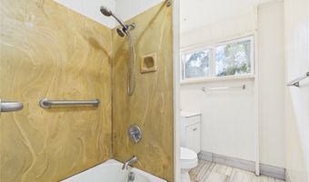 1261 Ulupii St, Kailua, HI 96734