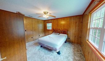 2001 Redfearn St, Barwick, GA 31720