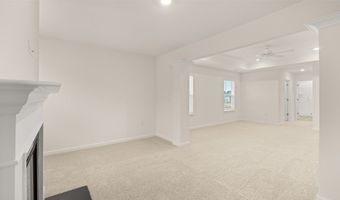 1813 QUAKER St, Hampton, GA 30228