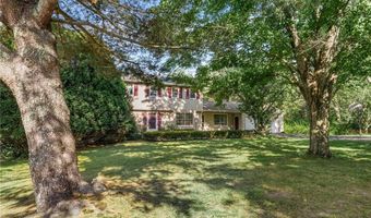 20 Adirondack Dr, East Greenwich, RI 02818
