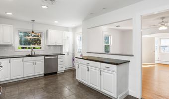 2253 Wagner Ln, Manasquan, NJ 08736