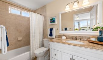 1494 Kina St, Kailua, HI 96734