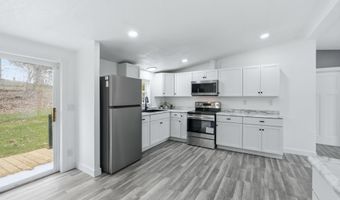 401 S 5th St, Albion, IN 46701