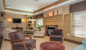4850 EISENHOWER Ave #217, Alexandria, VA 22304