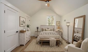 15 Woods Ln, Beaufort, SC 29907