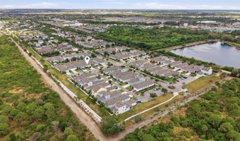725 WINTERSIDE Dr, Apollo Beach, FL 33572