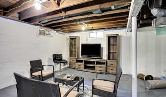 301 N 17th Ave, Beech Grove, IN 46107