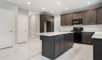 605 BAY Blvd, Bayville, NJ 08721