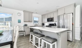 400 Ocean Ridge Dr, Atlantic Beach, NC 28512