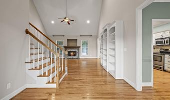 833 LILLIAN Ln, Anniston, AL 36207