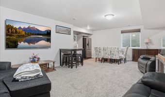 715 Apex Trl, Ault, CO 80610