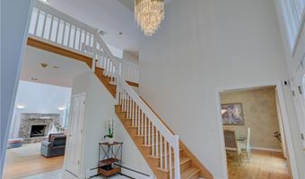 137 Signal Ridge Way, East Greenwich, RI 02818