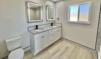 1707 Opal Dr, Elko, NV 89801