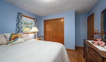 917 Sunrise Beach Dr, Amery, WI 54001