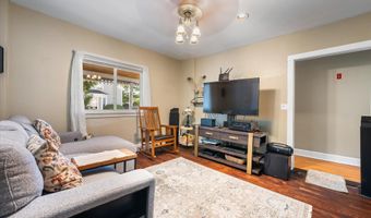 327 French St, Bangor, ME 04401