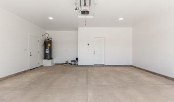 8335 W PINEVETA Dr, Arizona City, AZ 85123