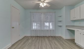 6613 Sonesta Dr, Indianapolis, IN 46217