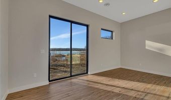 33668 Poverty Point Dr, Avon, MN 56310