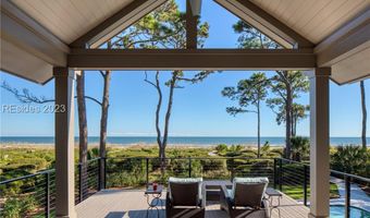 40 Canvasback Rd, Hilton Head Island, SC 29928