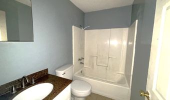 408 Pine Glen Dr, Albany, GA 31707