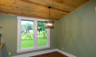 276 Commerce St, Alto, TX 75925