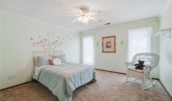 17274 Kansas Ave, Basehor, KS 66012