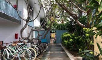 3810 Leahi Ave 103, Honolulu, HI 96815