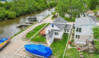 38717 N Lake St, Antioch, IL 60002