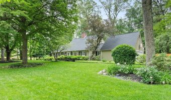 28 Lincoln Dr, Acton, MA 01720