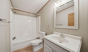 704 Hidden River Dr, Adrian, MI 49221