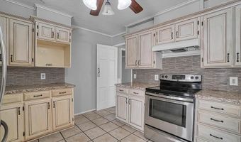 1016 E Cypress St, Altus, OK 73521